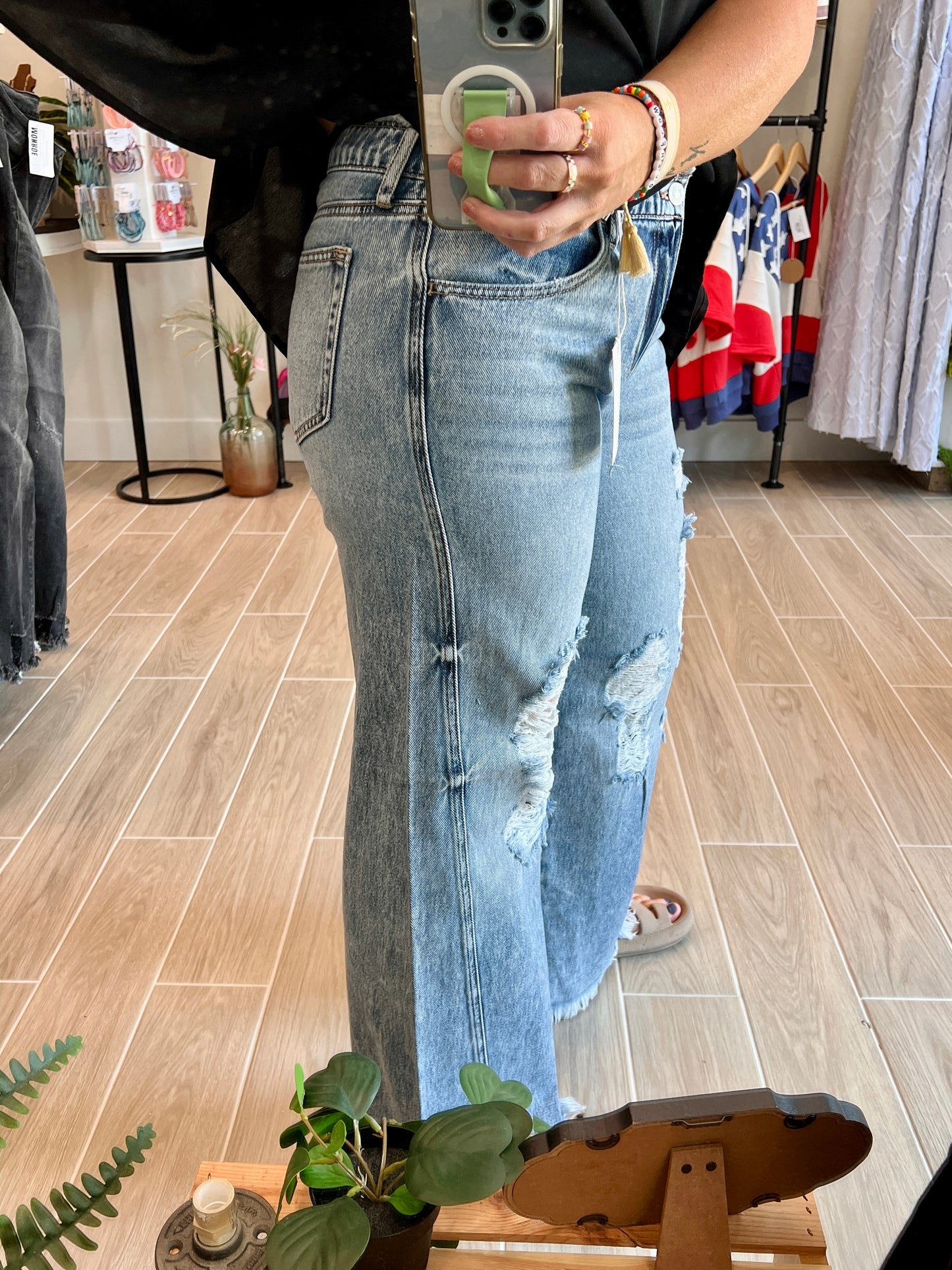 Distressed Wide Leg Cello Jean