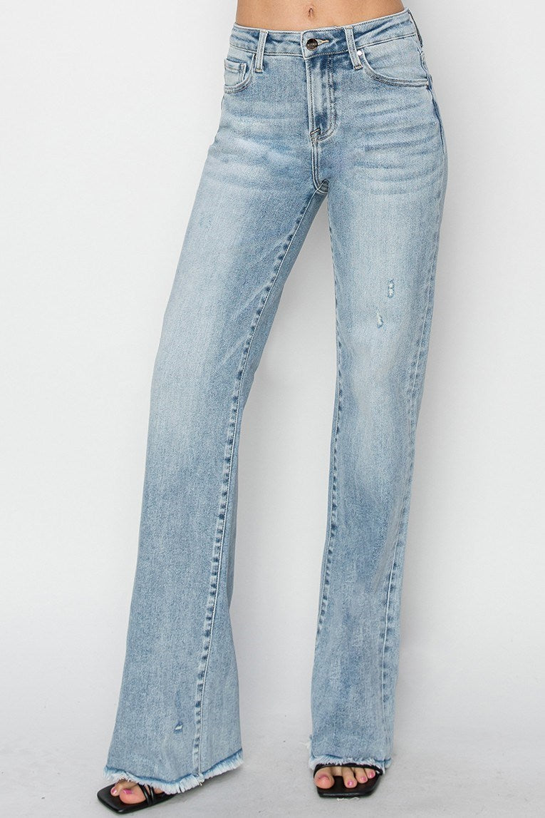 Risen Light Wash Jeans
